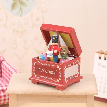 1:12 בית בובות מיניאטורי תיבת צעצוע חג המולד מפצח האגוזים מודל ילדים לשחק במשחק צעצועים אביזרים לבית בובות