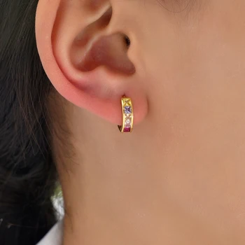רטרו Multicolour קריסטל מיני צבע זהב עגילי חישוק עבור נשים בנות נירוסטה פתח להתאים האוזן אבזם תכשיטים לחתונה